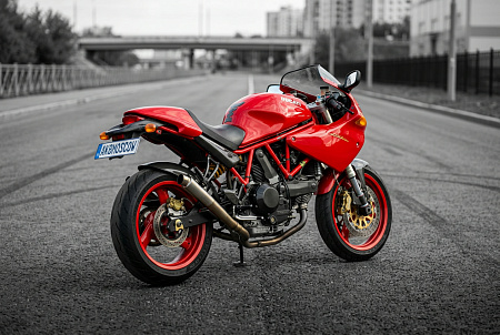 Как выбрать идеальный аккумулятор для Ducati 600: практическое руководство по параметрам и надежности