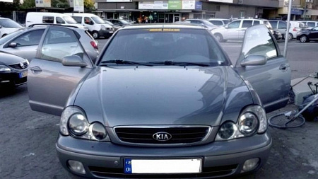 Как выбрать идеальный аккумулятор для Kia Spectra I: советы по эксплуатации и замене для надежного старта двигателя