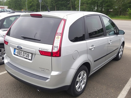Как выбрать идеальный аккумулятор для Ford C-MAX I: 10 советов для надежного старта и долговечной работы