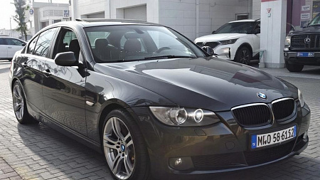 Как выбрать лучший аккумулятор для BMW 3er V (E9x): советы и рекомендации для надежного запуска в любых условиях