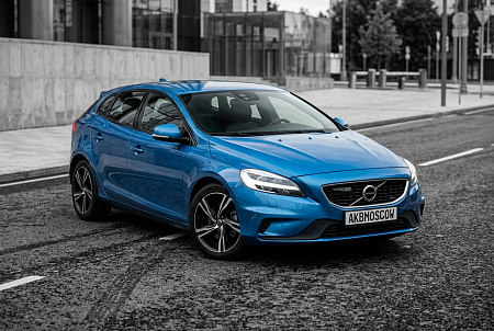 Как правильно выбрать аккумулятор для Volvo V40: важные параметры и советы по подбору
