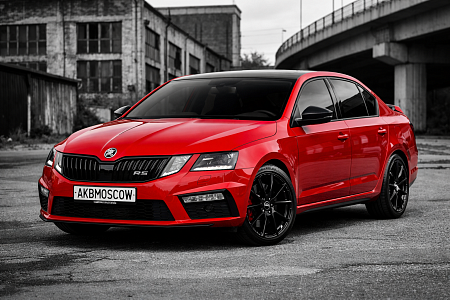 Какой аккумулятор подходит для Skoda Octavia RS III A7 Рестайлинг 2017 - н.в. 2.0 MT (245 л.с.)