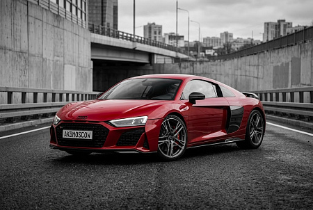 Как правильно выбрать аккумулятор для Audi R8: практическое руководство по ёмкости, размерам и полярности