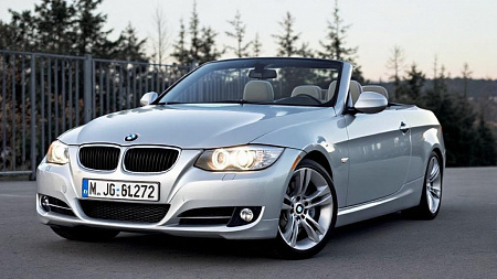 Выбор идеального аккумулятора для BMW 3er V (E9x): 5 ключевых характеристик для надежной работы двигателя