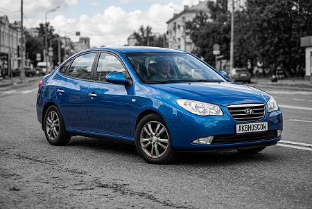 Как выбрать идеальный аккумулятор для Hyundai Elantra III (XD): советы по емкости, пусковому току и полярности для надежной работы вашего авто