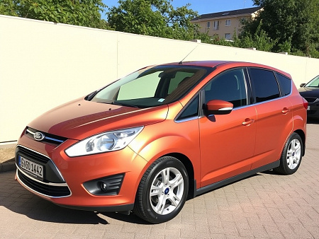 Как выбрать идеальный аккумулятор для Ford C-MAX II: важные характеристики и советы для долгой службы авто