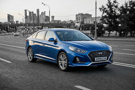 Как правильно выбрать аккумулятор для Hyundai Sonata VII (LF) Рестайлинг 2017-2020: советы по емкости, пусковому току и полярности