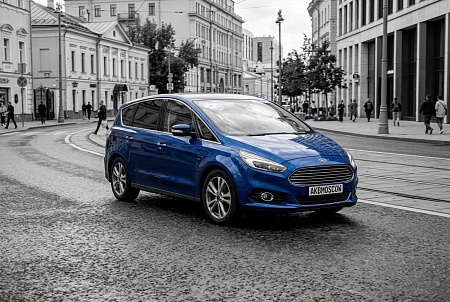 Лучший аккумулятор для Ford S-MAX: как выбрать и избежать ошибок при покупке