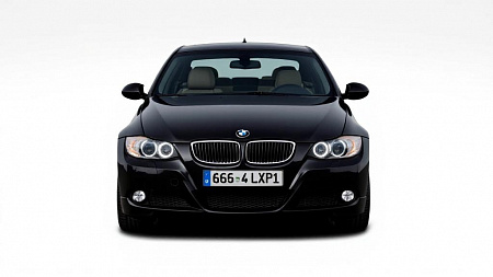 Как выбрать идеальный аккумулятор для BMW 3er V (E9x): Особенности, советы и правильная замена