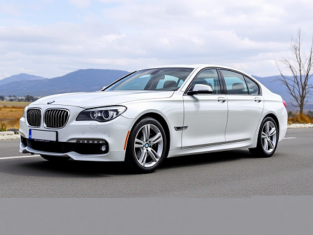 Как выбрать идеальный аккумулятор для BMW 730d: 5 главных характеристик и советы по эксплуатации