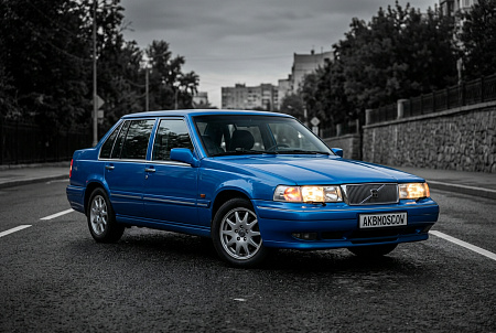 Как правильно выбрать аккумулятор для Volvo 960: Емкость, размеры и полярность для надежного запуска в любых условиях