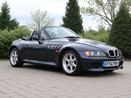 Как выбрать идеальный аккумулятор для BMW Z3 3.0: Полный гид по характеристикам и рекомендациям для надежного запуска в любых условиях