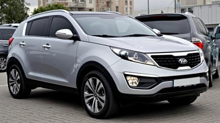 Как выбрать идеальный аккумулятор для Kia Sportage III Рестайлинг 2014–2016: советы и рекомендации для надежного запуска в любых условиях