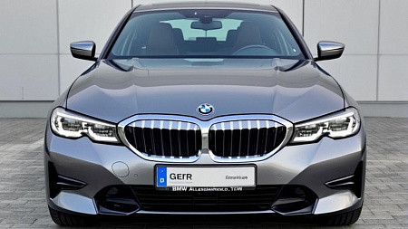 Как выбрать идеальный аккумулятор для BMW 3er VII (G2x): советы по выбору и уходу за AGM батареей