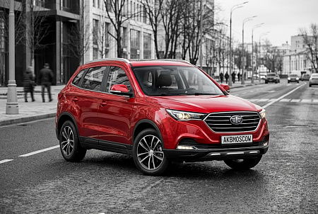 Как выбрать идеальный аккумулятор для FAW Besturn X40: важные характеристики и советы для надежного запуска в любую погоду