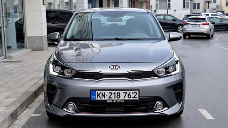Как выбрать идеальный аккумулятор для Kia Rio V Рестайлинг 2020: советы и характеристики для надежного запуска в любых условиях