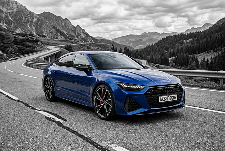 Как выбрать идеальный аккумулятор для Audi RS7: советы по емкости, полярности и монтажу для безупречной работы автомобиля