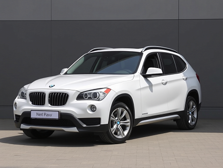 Как выбрать надежный аккумулятор для BMW X1 I (E84): советы по емкости, пусковому току и полярности
