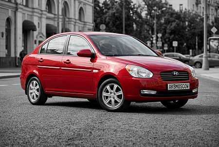 Как правильно выбрать аккумулятор для Hyundai Accent III 2006-2011: советы по емкости, пусковому току и размерам для надежного запуска автомобиля