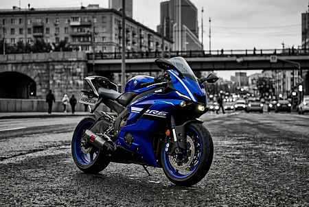 Как правильно выбрать аккумулятор для Yamaha YZF-R6: советы по параметрам и избеганию ошибок