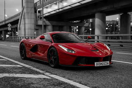 Как выбрать идеальный аккумулятор для Ferrari LaFerrari: секреты надежности и производительности вашего суперкара