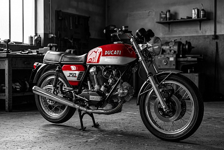 Как правильно выбрать аккумулятор для Ducati 750: совместимость, характеристики и советы по выбору