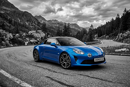 Как правильно выбрать аккумулятор для Alpine A110: 5 важных характеристик, чтобы избежать проблем с запуском и эксплуатацией