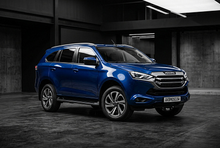 Подбор идеального аккумулятора для Isuzu MU: все, что нужно знать для надежного запуска в любых условиях!