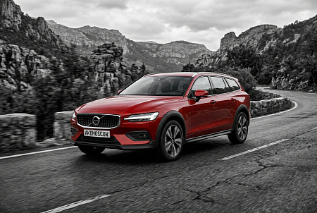 Как выбрать идеальный аккумулятор для Volvo V60 Cross Country: 7 ключевых характеристик, которые нужно знать