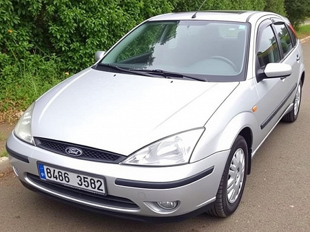 Как выбрать идеальный аккумулятор для Ford Focus I 1.4 (1998-2001): советы и рекомендации для надежного запуска و продления срока службы