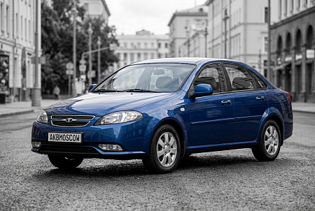 Надежный аккумулятор для Daewoo Gentra: как правильно выбрать и избежать ошибок автолюбителей