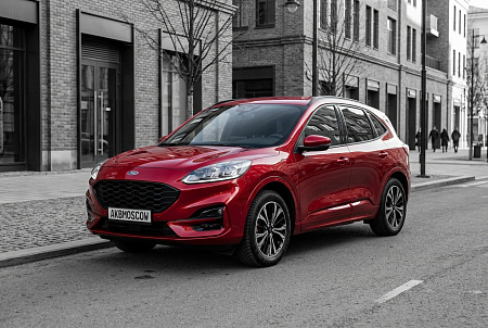 Как выбрать аккумулятор для Ford Kuga: советы по емкости, пусковому току и полярности для надежной работы автомобиля
