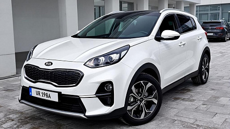 Как выбрать надежный аккумулятор для Kia Sportage V 2021-2025 с двигателем 1.6 MT (116 л.с.): Полные характеристики и советы по эксплуатации