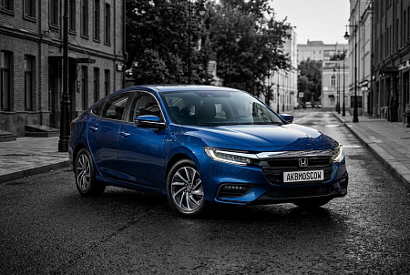 Как выбрать аккумулятор для Honda Insight: 5 ключевых характеристик для надежной работы гибрида