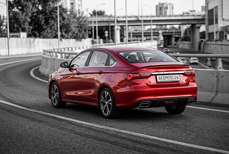 Как правильно выбрать аккумулятор для Geely Binrui: полный гайд по емкости, пусковому току и полярности