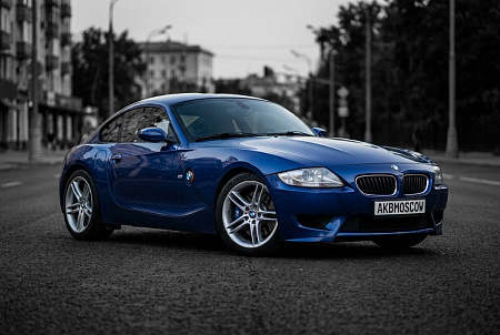 Как правильно выбрать аккумулятор для BMW Z4 M: советы по характеристикам и предотвращению ошибок