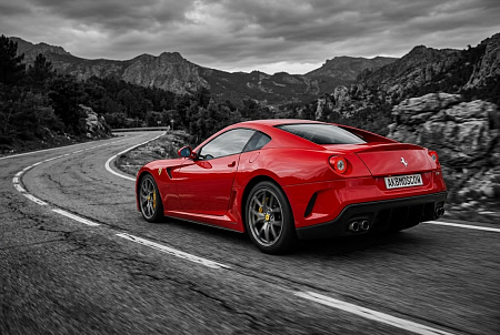 Как выбрать идеальный аккумулятор для Ferrari 599: ключевые характеристики и советы для суперкара