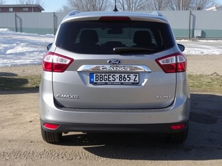 Как выбрать идеальный аккумулятор для Ford C-MAX: советы по надежности и долговечности в любых условиях