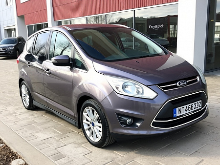 Как выбрать идеальный аккумулятор для Ford C-MAX II Grand 1.6: советы по пусковому току, ёмкости и полярности для надежной работы в любых условиях