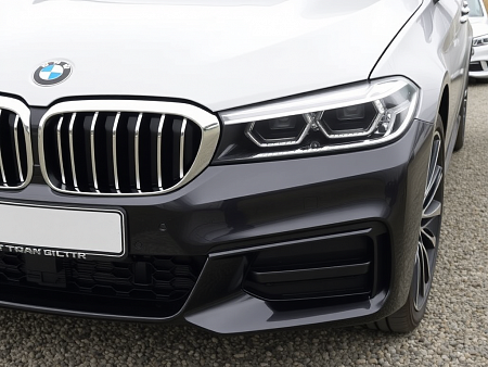Как выбрать идеальный аккумулятор для BMW 5er VII (G30/G31) рестайлинг 2020-2022: секреты надежности и долгого срока службы