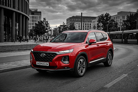 Как выбрать идеальный аккумулятор для Hyundai Santa Fe IV 2020: гайд по емкости, пусковому току и полярности