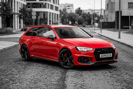 Как выбрать идеальный аккумулятор для Audi RS4: секреты старого автолюбителя и советы по характеристикам