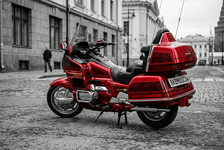 Как правильно выбрать аккумулятор для Honda 1500: советы для надежной эксплуатации мотоцикла