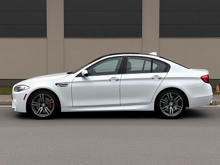 Как выбрать идеальный аккумулятор для BMW M5 F10: все характеристики и советы по замене для надежной работы вашего спорткара