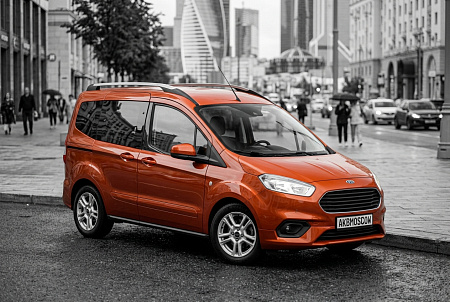 Как выбрать лучший аккумулятор для Ford Tourneo Courier: советы по емкости, пусковому току и полярности