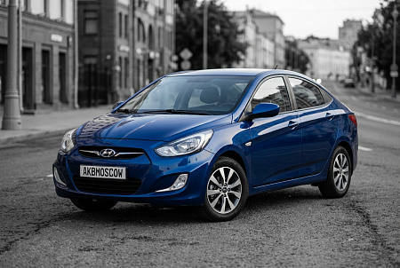 Как правильно выбрать аккумулятор для Hyundai Solaris I 2010-2014 1.6 (123 л.с.): гайд по емкости, пусковому току и размерам для надежного запуска в любую погоду