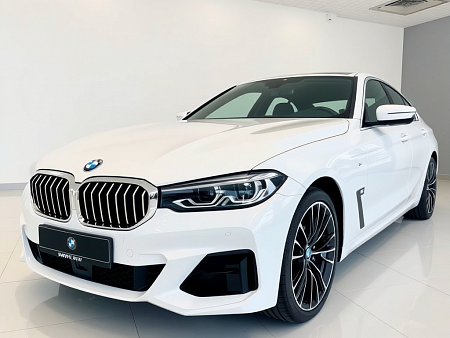 Как выбрать идеальный аккумулятор для BMW 6er IV (G32) 2020-2022: 5 главных советов для надежного запуска и долговечности