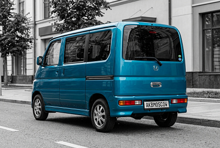 Как правильно выбрать аккумулятор для Honda Vamos: советы и критерии выбора для надежного старта в любых условиях