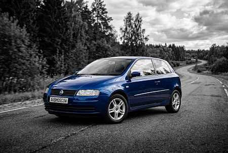 Как выбрать идеальный аккумулятор для Fiat Stilo: все нюансы, которыми не стоит пренебрегать