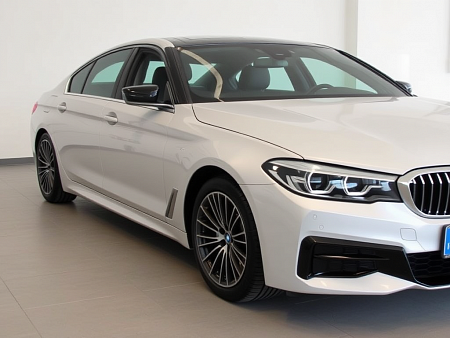 Как правильно выбрать аккумулятор для BMW 5er VII (G30/G31) 2020-2022: Главные факторы и советы по эксплуатации